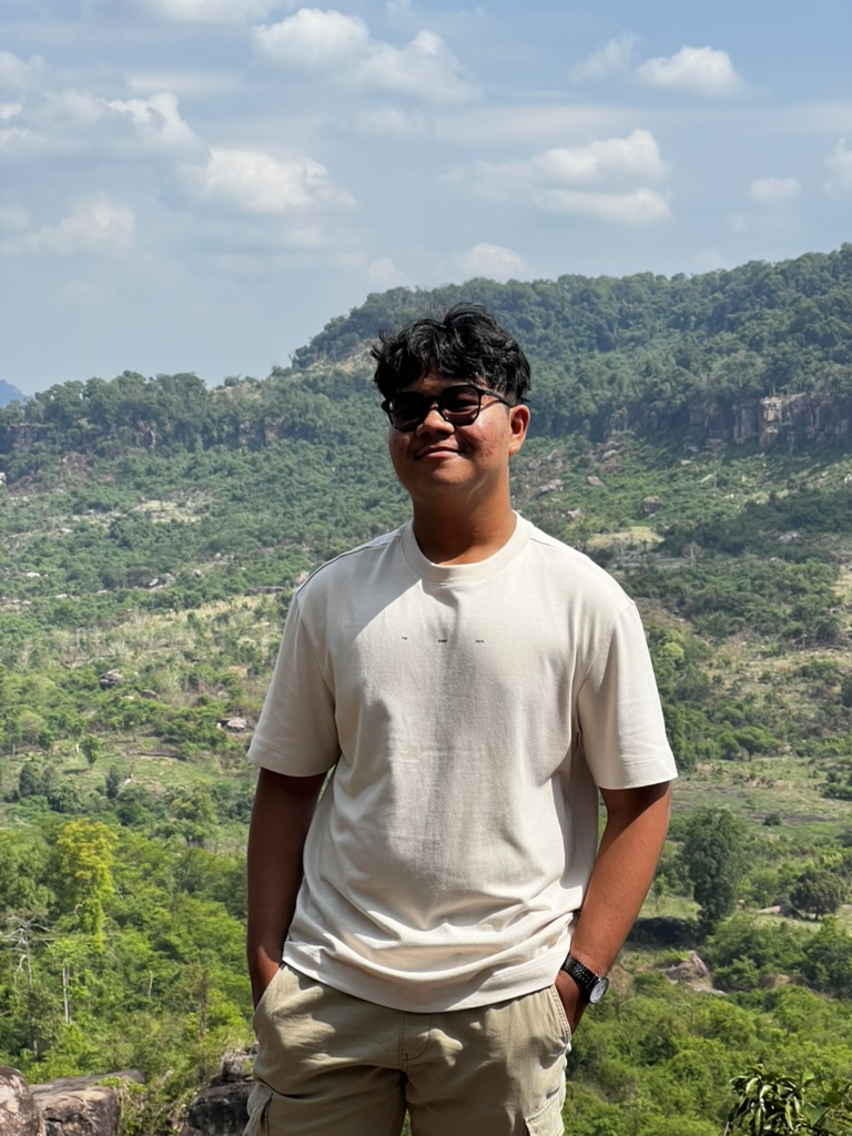 អោយ ចន្ទ័រក្សា